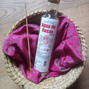 Agua de rosas rojas bio calidad alimentaria